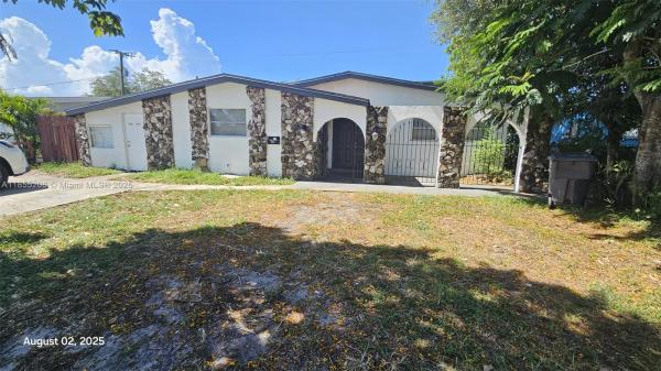 HERITAGE HOMES FIRST ADD