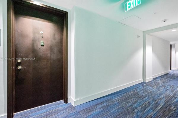 NINE AT MARY BRICKELL VIL