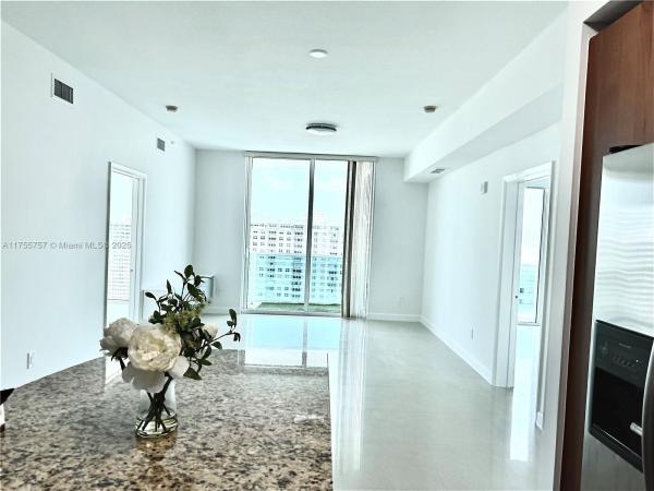 1945 S OCEAN DR #2103, HALLANDALE BEACH, FL 33009