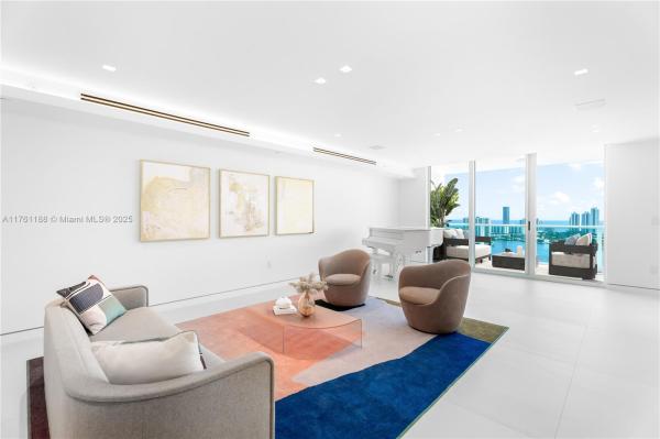 3301 NE 183RD ST #PH04, AVENTURA, FL 33160