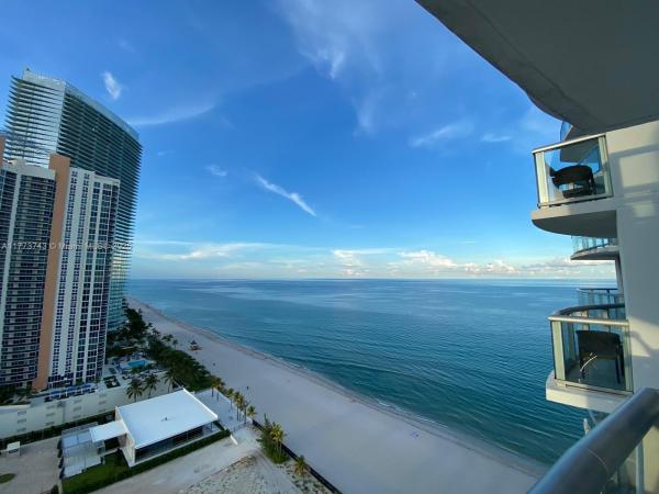 18683 COLLINS AVE #2103, SUNNY ISLES BEACH, FL 33160
