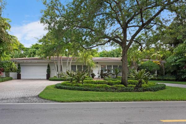 CORAL GABLES COUNTRY CLUB