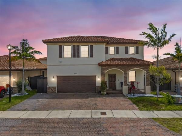 SILVER PALMS MIDTOWN