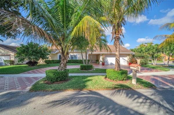 BOULEVARD WOODS NORTH