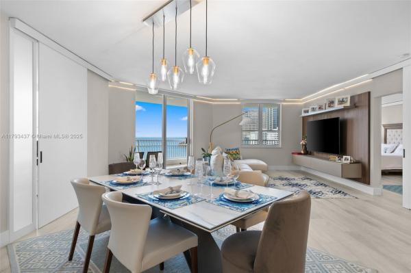 COURVOISIER COURTS CONDO