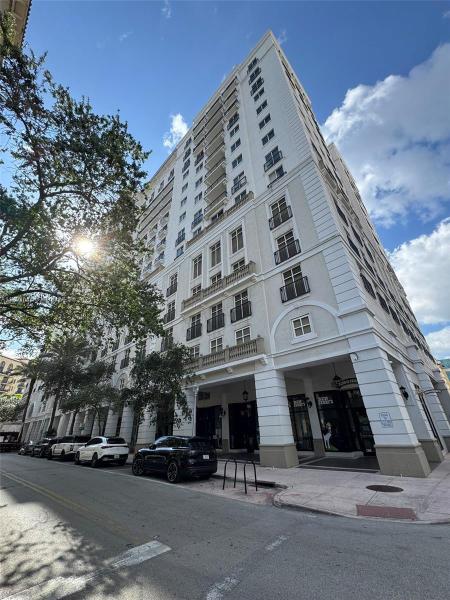 10 Aragon Condominium