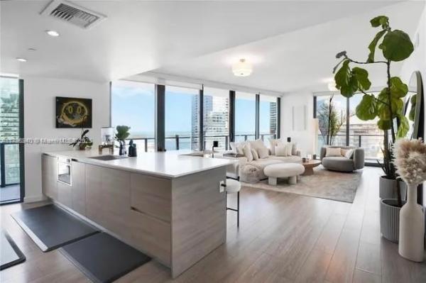 1300 S MIAMI AVE #3405, MIAMI, FL 33130