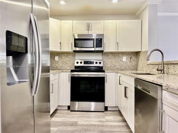 CONTINUUM CONDO PH II