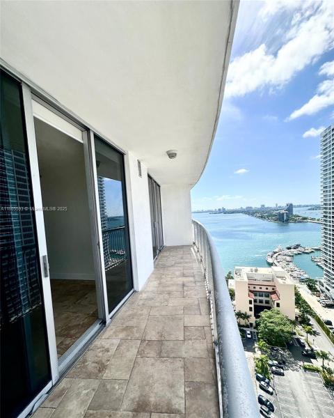 1750 N BAYSHORE DR #2406, MIAMI, FL 33132