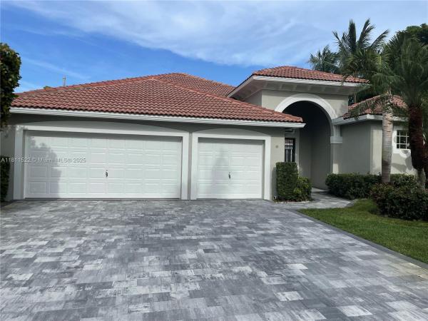 SUNSET LAKES PLAT TWO