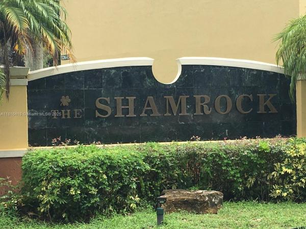 THE SHAMROCK CONDO