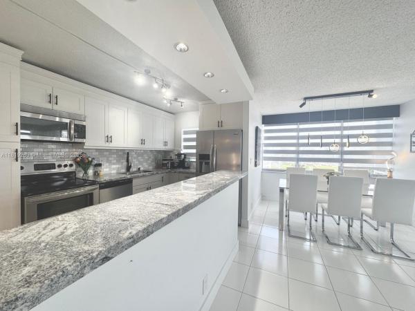 WATERGATE CONDOMINIUM NO