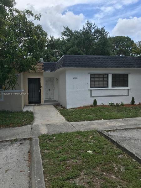 VISTA TOWNHOUSE SEC C