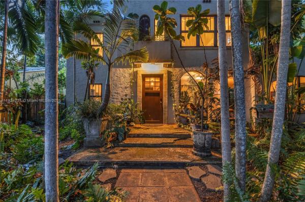 ACADIA SUB-HistoricBayside