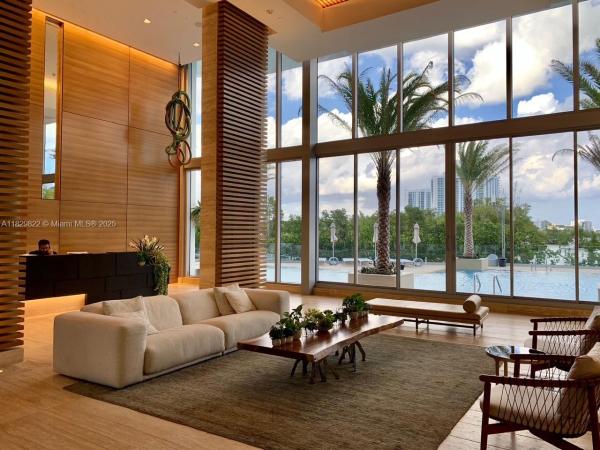 THE HARBOUR NORTH CONDO