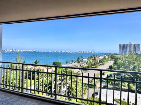 JOCKEY CLUB III CONDO