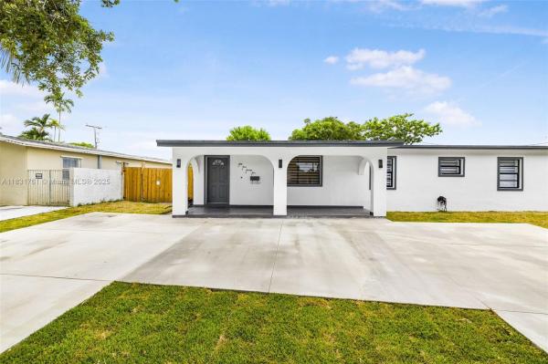 WESTWOOD LAKE 6TH ADDN