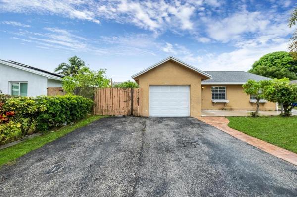 LAUDERDALE NORTH PARK SEC