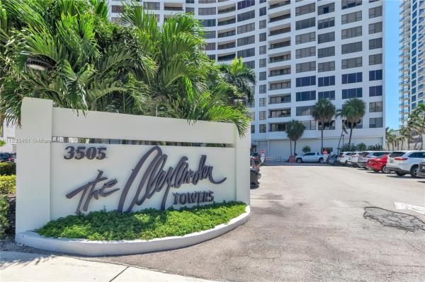 3505 S OCEAN DR #208, HOLLYWOOD, FL 33019