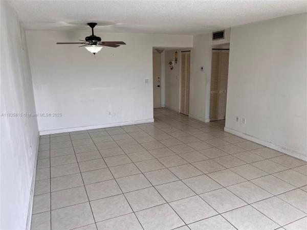 KINGS CREEK SO CONDO