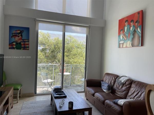 SOUTH TWO SEVEN LOFTS CON