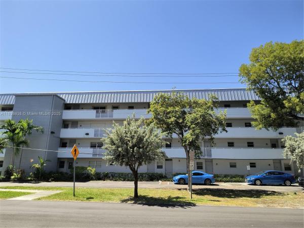 EDEN ISLES CONDO # 4