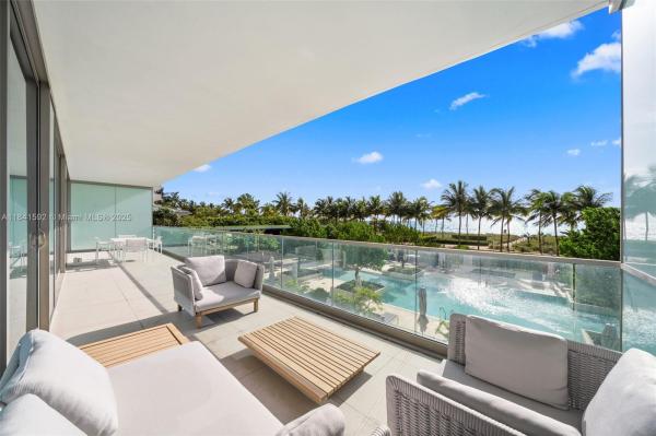 OCEANA BAL HARBOUR CONDO