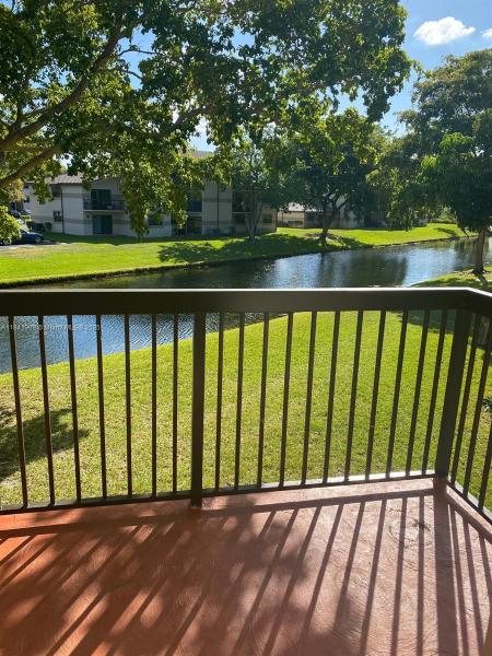 VILLAS DE VENEZIA CONDO