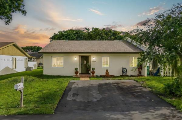 DEVON-AIRE VILLAS SEC 9