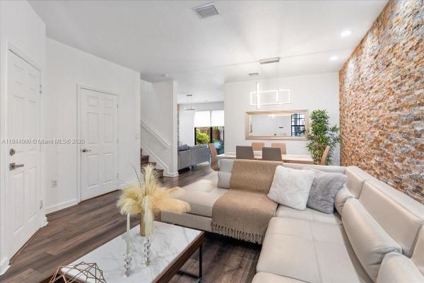 VILLA BELLO AT MONACO