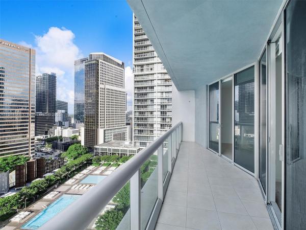 ICONBRICKELL CONDO NO 1