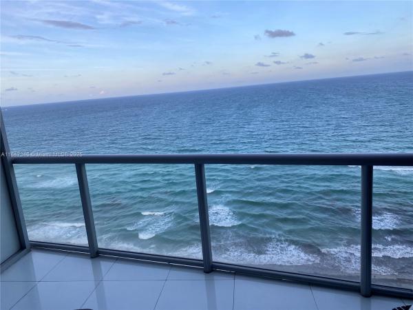 17121 COLLINS AVE #1906, SUNNY ISLES BEACH, FL 33160