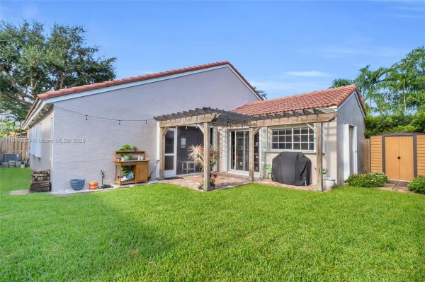 POINCIANA AT KENDALL 1ST