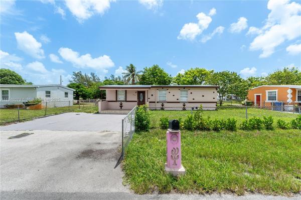 LAUDERDALE MANORS AMD PLA