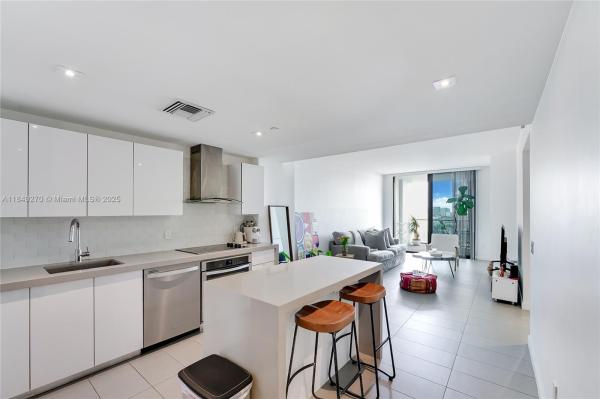 1600 NE 1ST AVE #1112, MIAMI, FL 33132