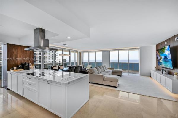 1800 S OCEAN DR #2601, HALLANDALE BEACH, FL 33009