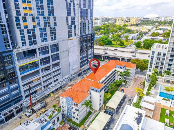 POINCIANA VILLAGE CONDO