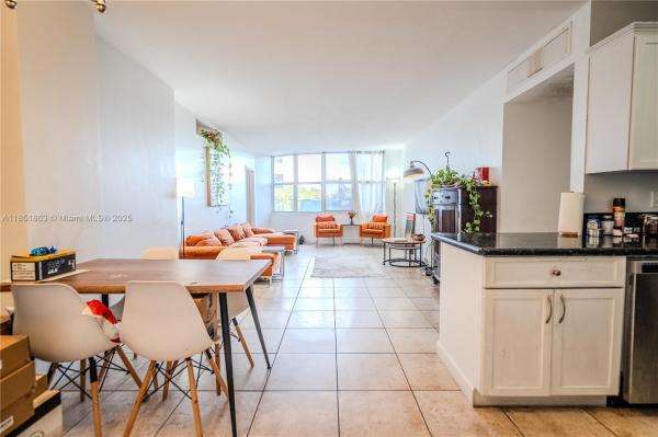 PARKVIEW POINT CONDO