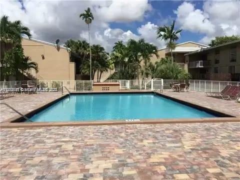 THE MEADOWS LAKE NORTH CO