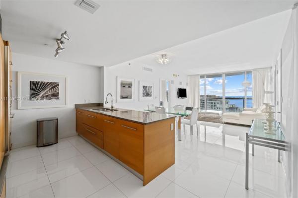 465 BRICKELL AVE #3405, MIAMI, FL 33131