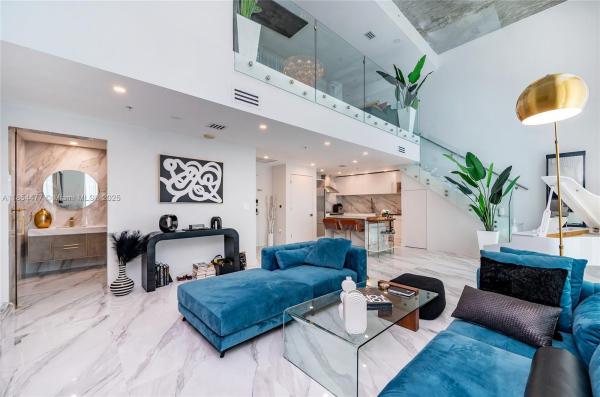 FOUR MIDTOWN MIAMI CONDO