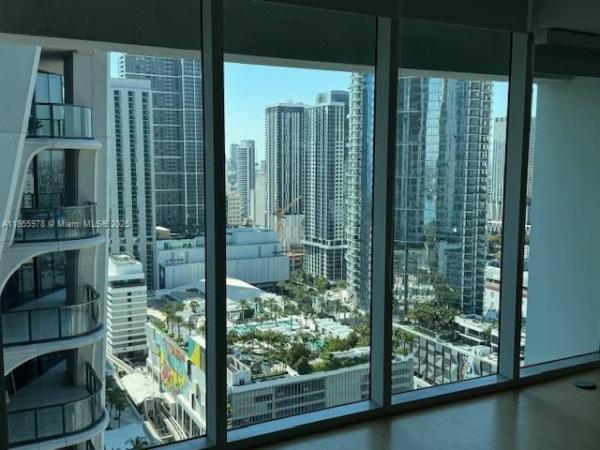 TEN MUSEUM PK RESIDENTIAL