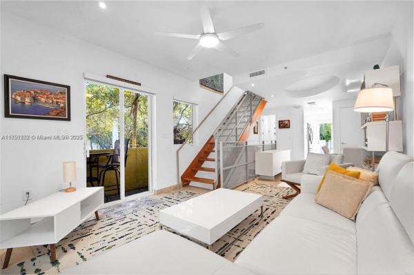 WASHINGTON CORNER CONDO