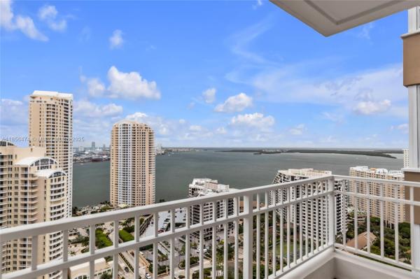 COURTS BRICKELL KEY CONDO