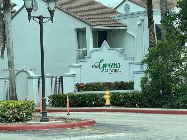 THE GREENS AT DORAL CONDO