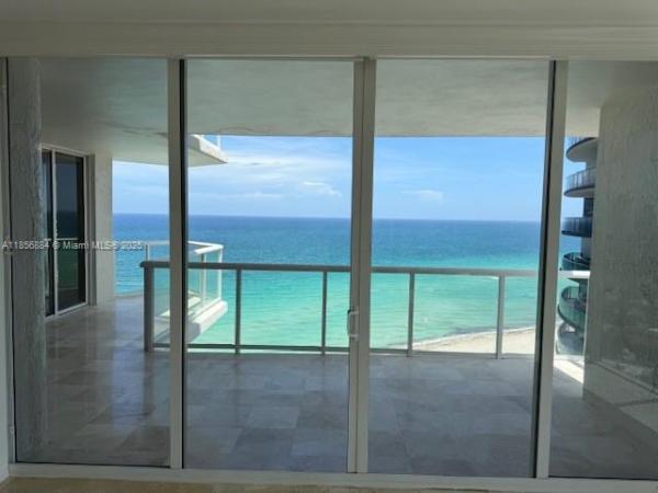 18671 COLLINS AVE #1803, SUNNY ISLES BEACH, FL 33160