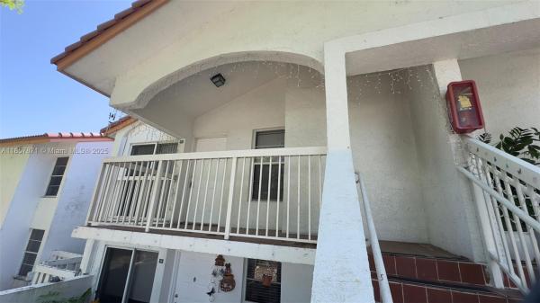 POINT LAKE CONDO VII