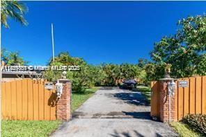 HOLLYWOOD TERRACE AMEN PL