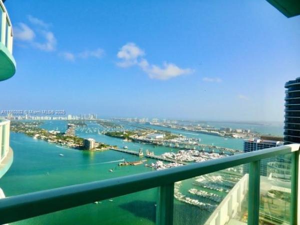 QUANTUM ON THE BAY CONDO