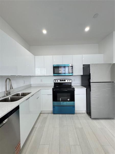 HIALEAH 13TH ADDN AMD PL